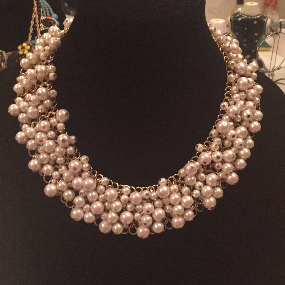 Talbots pearl necklace